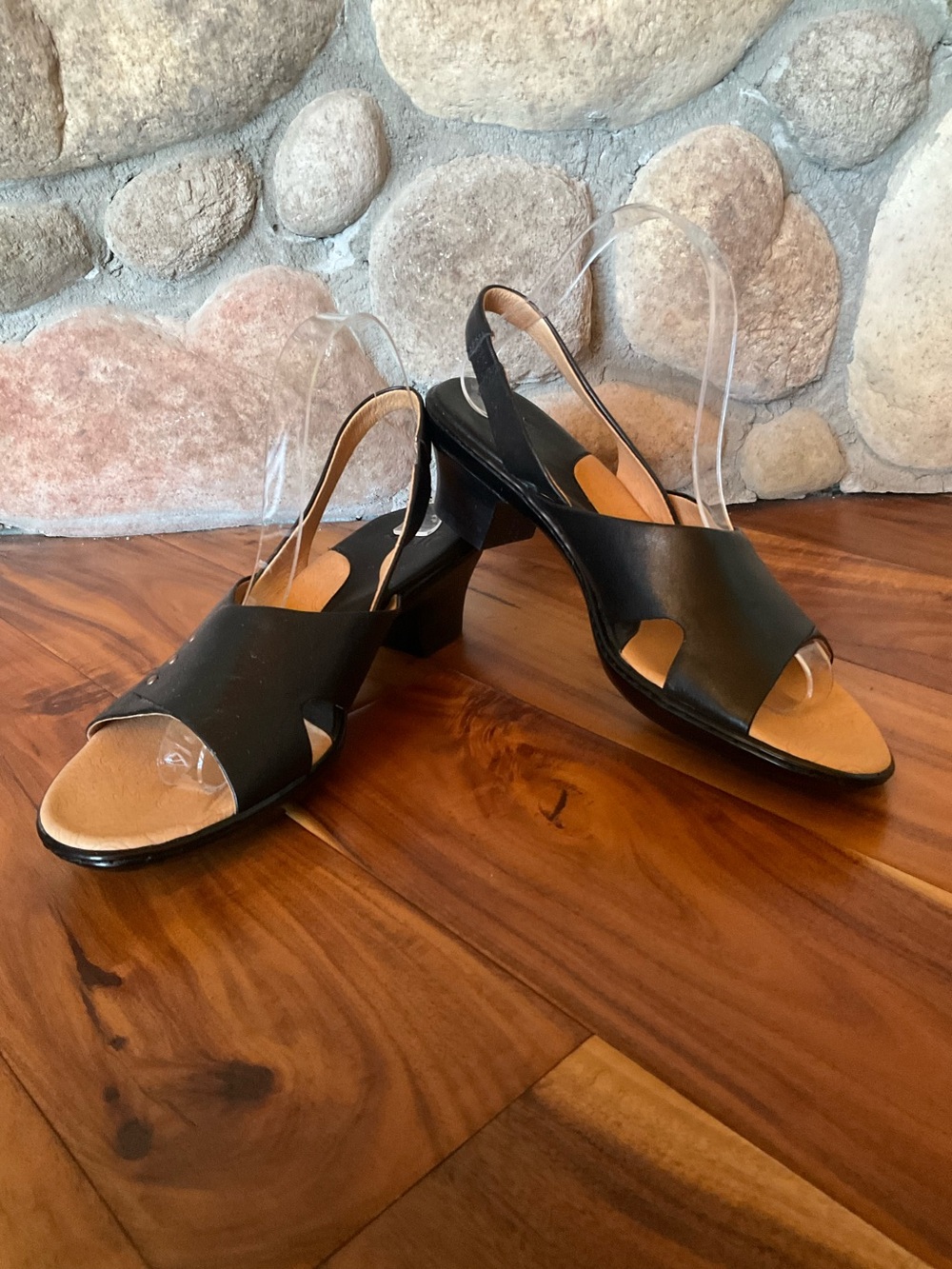 Sofft Angelina Women's Sandals Strappy Black Shoes Size 9.5
